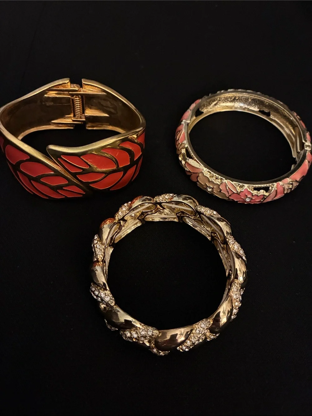 Gold Bracelet Set - Lot of 3 - Picture 3 of 4